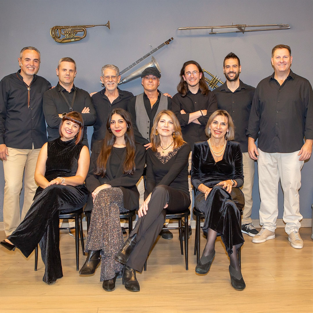 Verano Cultural El Ejido 2025 – ENTRADAS AGOTADAS Nuevos Aires – Viernes, 11 de julio, 22 h – Castillo de Guardias Viejas