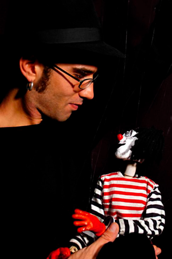 Verano Cultural El Ejido 2025 – Teatro en Pampanico – Minusmal «Simplemente Clara» – 5 de septiembre, 20 h